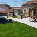 Two Bedroom Apartman Marčana